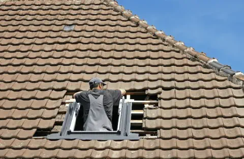 Pose de velux - Briastre